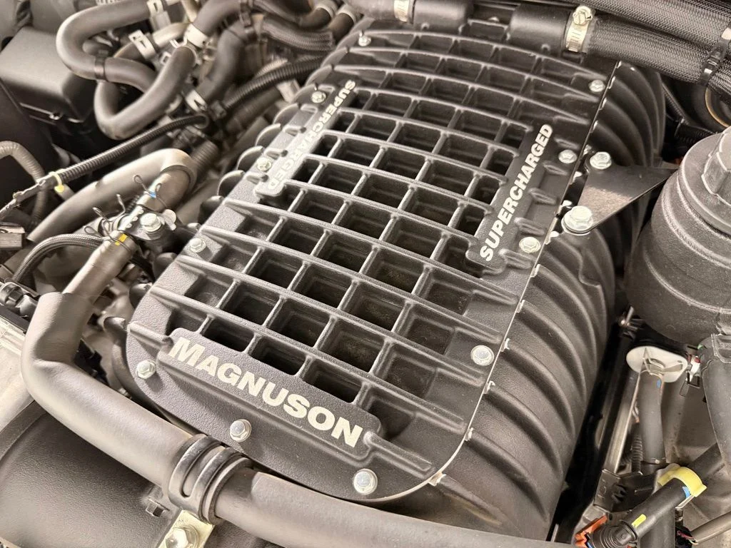 Used 2016 Silver Toyota Base image 4