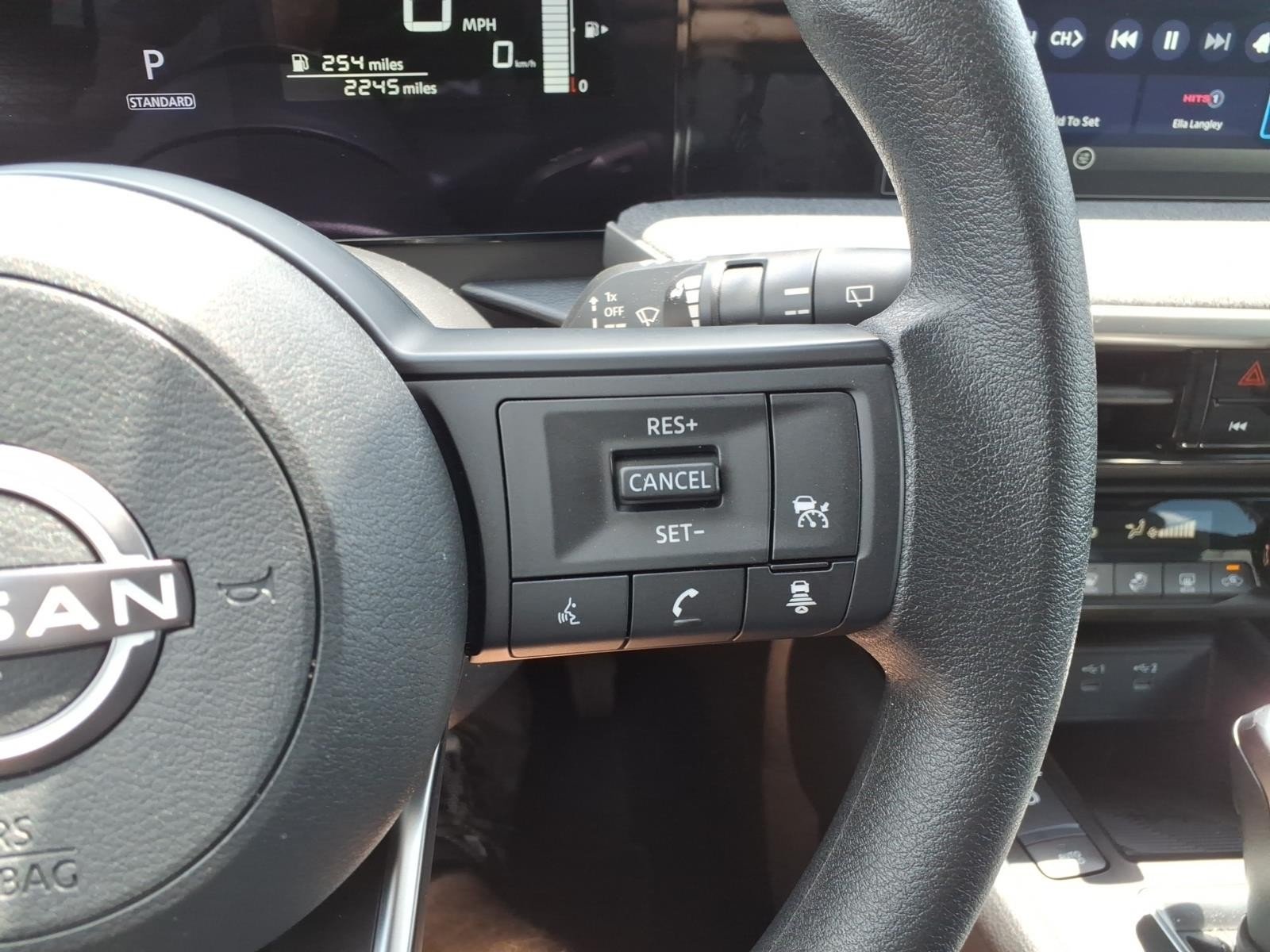 2026 Nissan Kicks SV White at Robbins Nissan