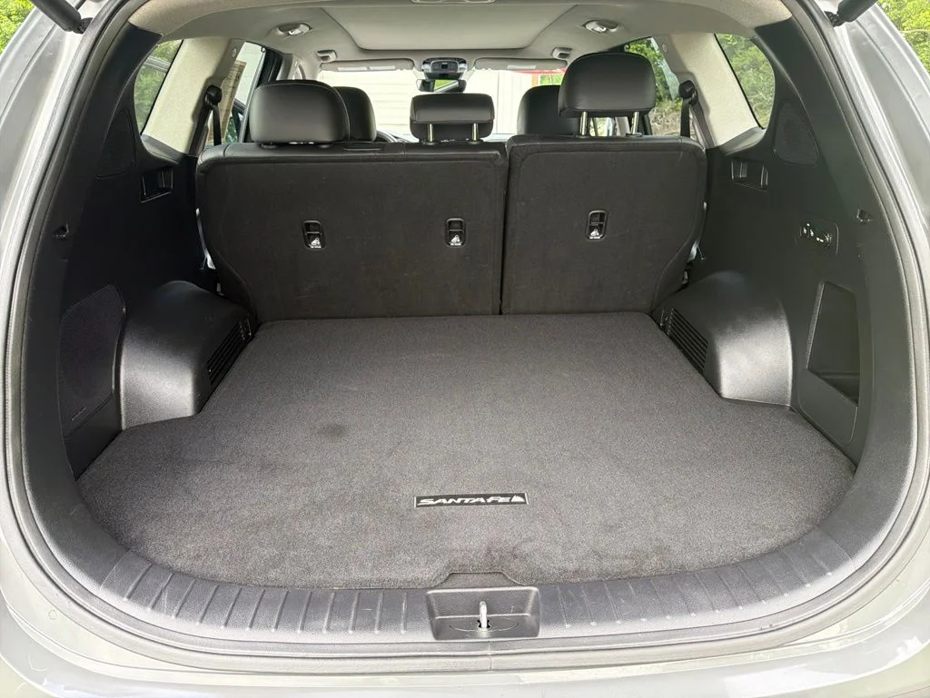 Used 2023 Gray Hyundai Limited image 18