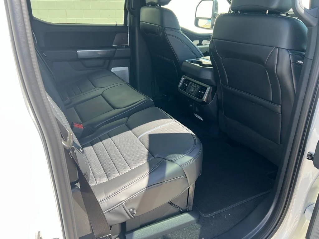 New 2026 Star White Metallic Tri-Coat Ford F-250® Platinum® image 24