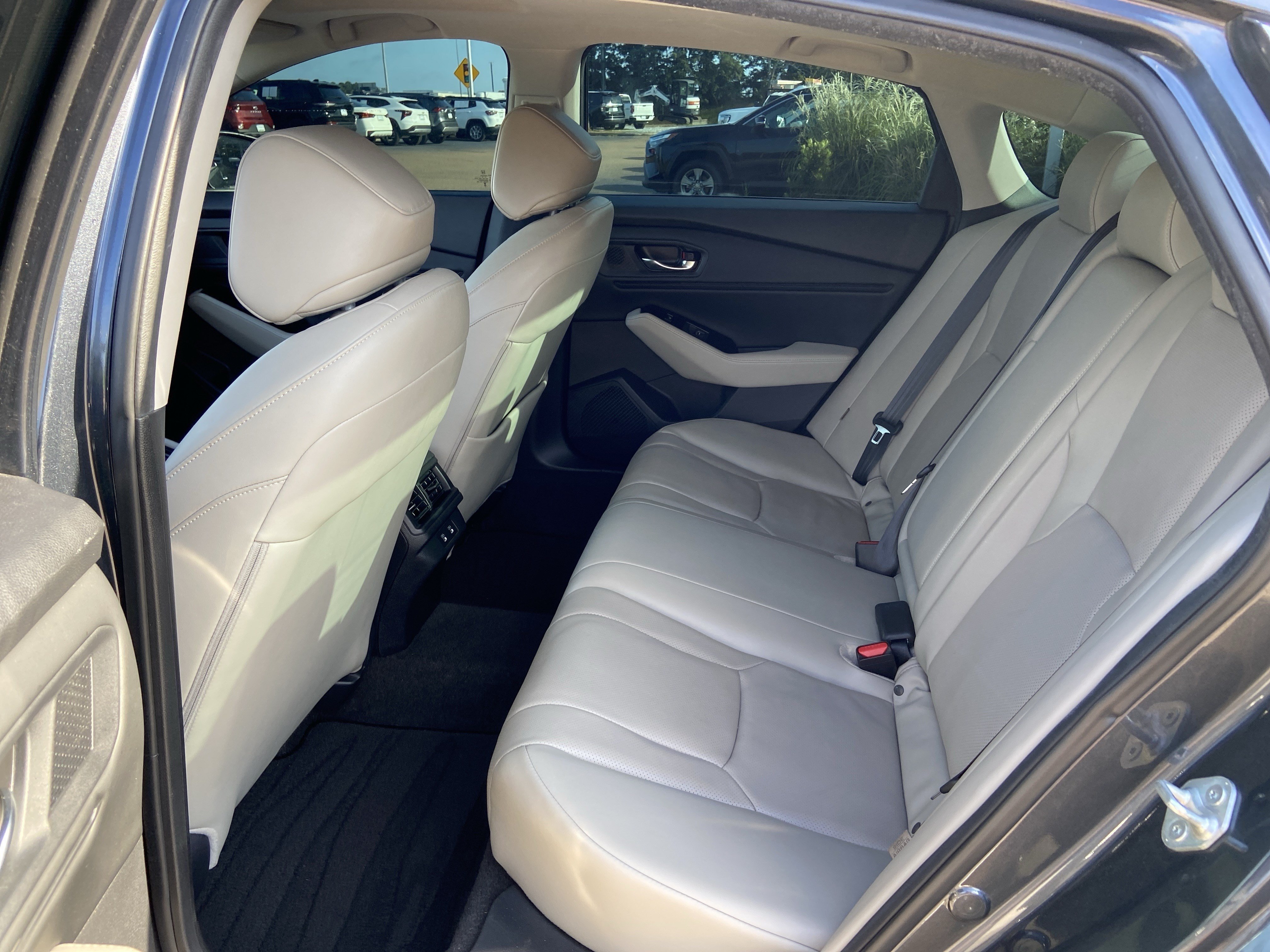 Used 2023 Meteorite Gray Metallic Honda Touring image 57