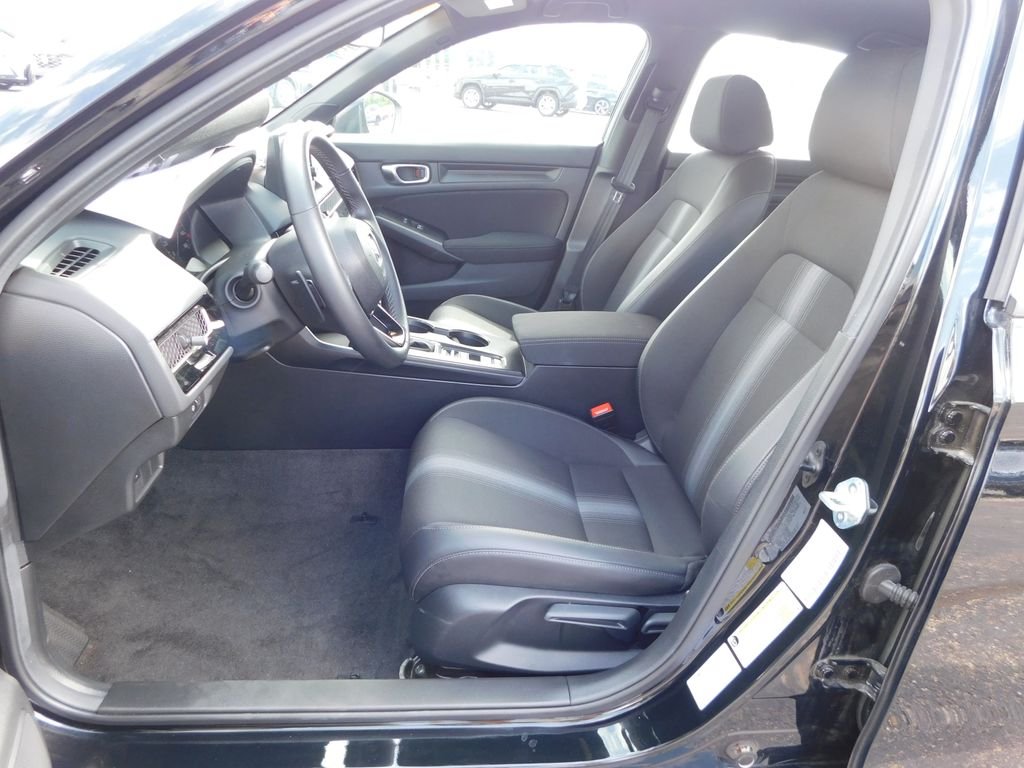 Used 2026 Crystal Black Pearl Honda Sport image 12