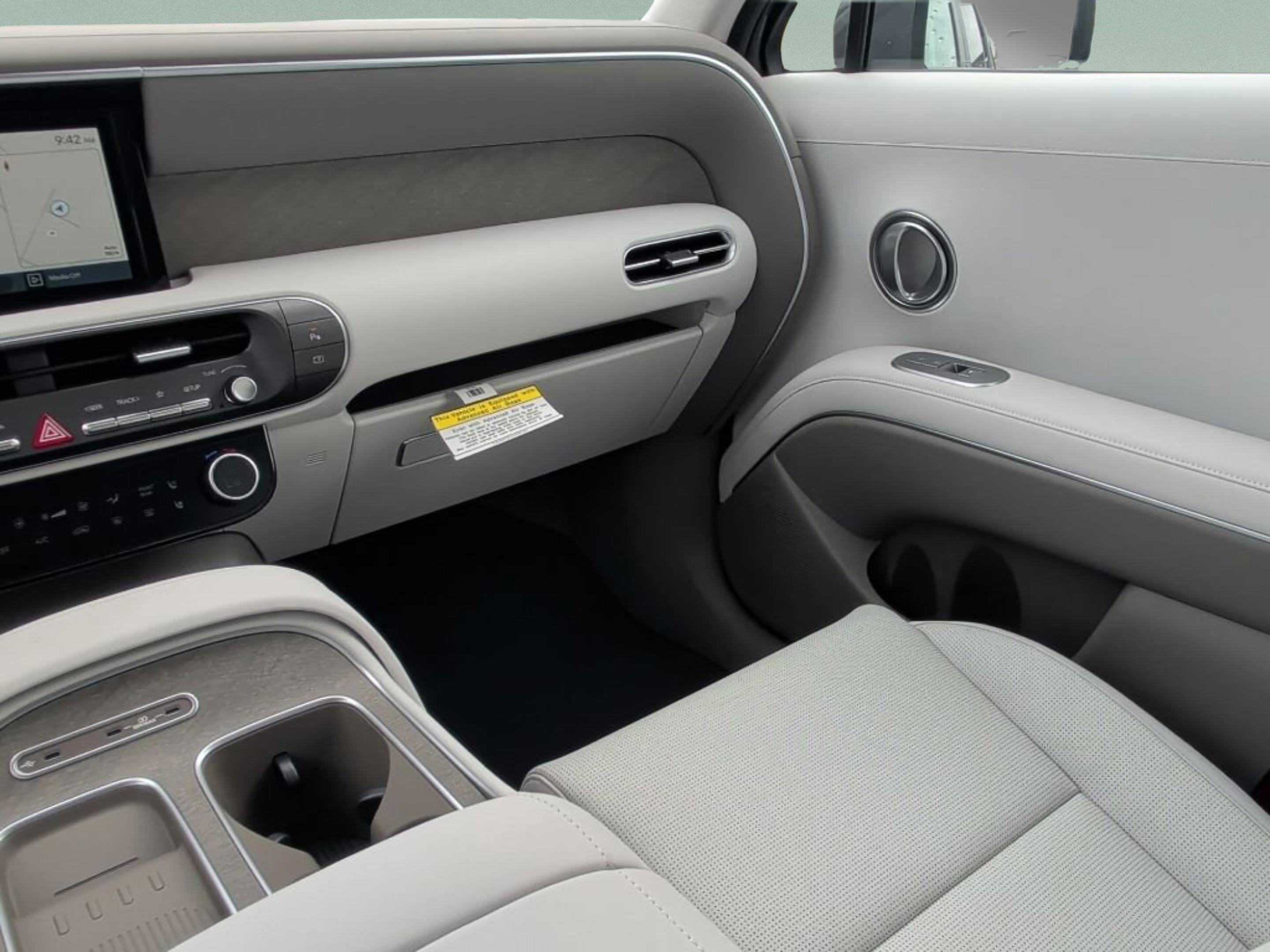 New 2026 Ecotronic Gray Pearl Hyundai Blue SEL Premium 8P image 35