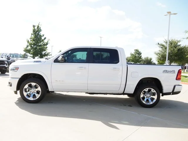 Used 2025 White Ram Big Horn/Lone Star image 3
