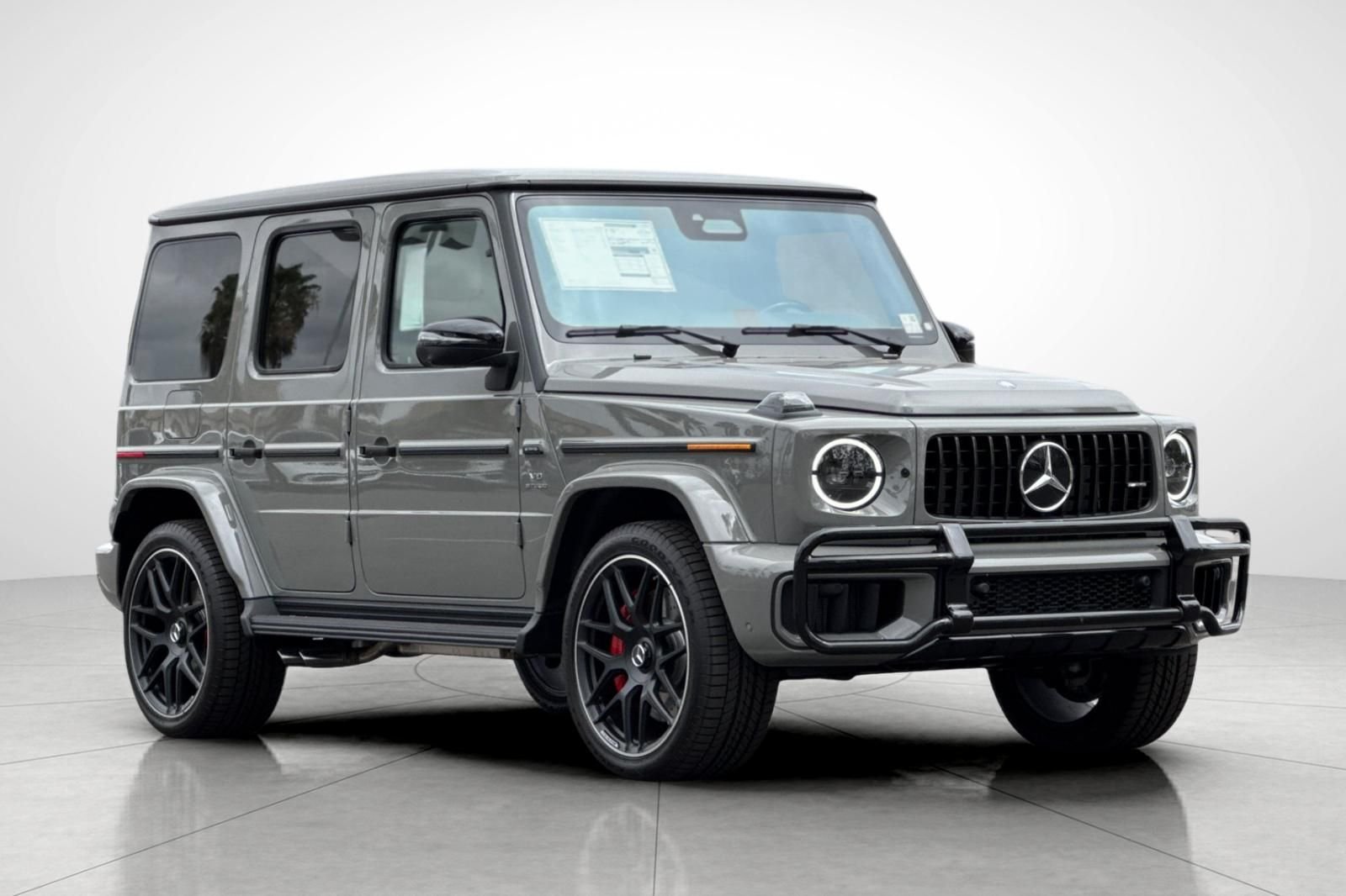 New 2026 MANUFAKTUR Arabian Grey Non- Metallic Mercedes-Benz G 63 AMG® image 31