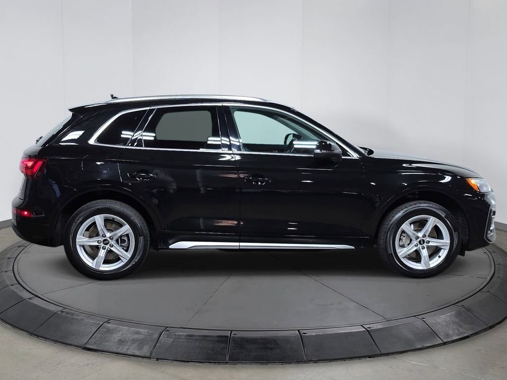 Used 2023 Black Audi 40 Premium image 8