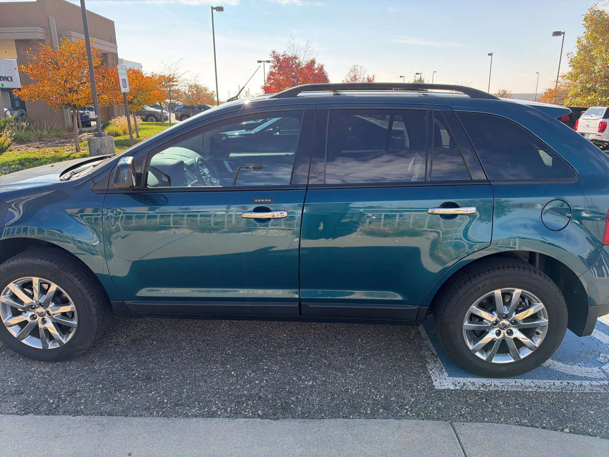 Used 2011 Mediterranean Blue Metallic Ford SEL image 2