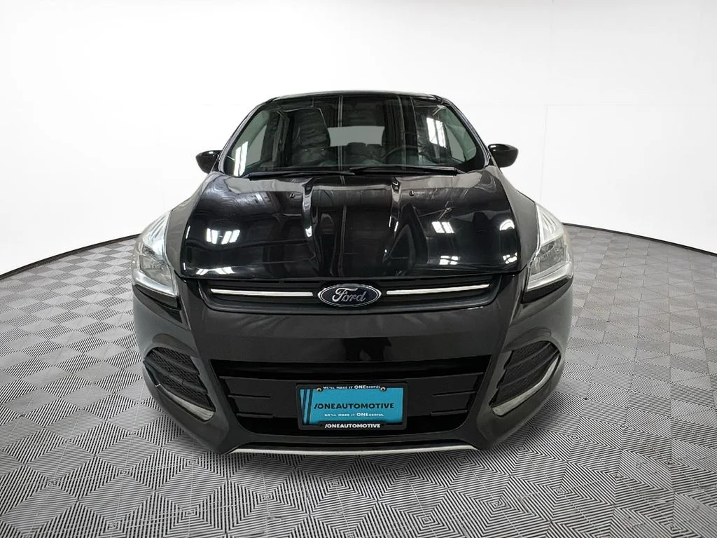 Used 2014 Tuxedo Black Ford SE image 3