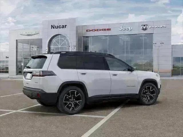 New 2026 Bright White Clear-Coat Exterior Paint Jeep Overland image 29