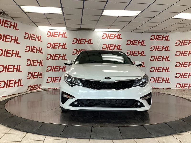 Used 2020 White Kia S image 2