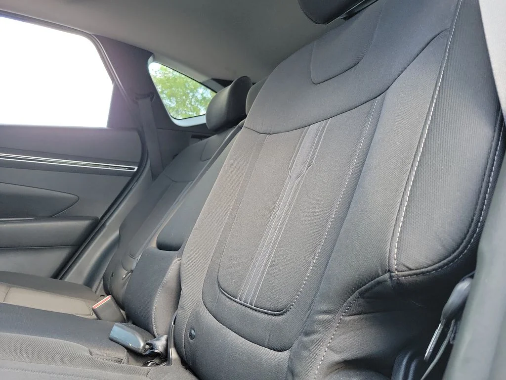 Used 2024 Black Hyundai SEL image 17