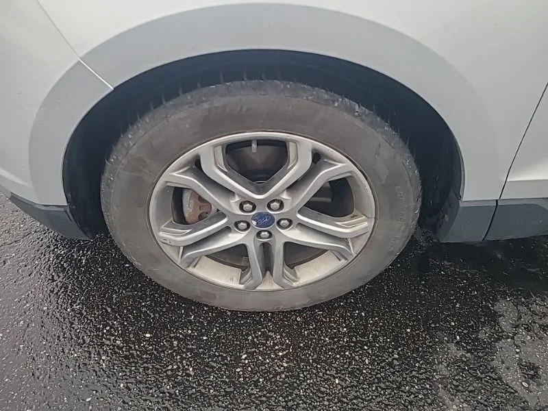 Used 2016 Silver Ford Titanium image 10