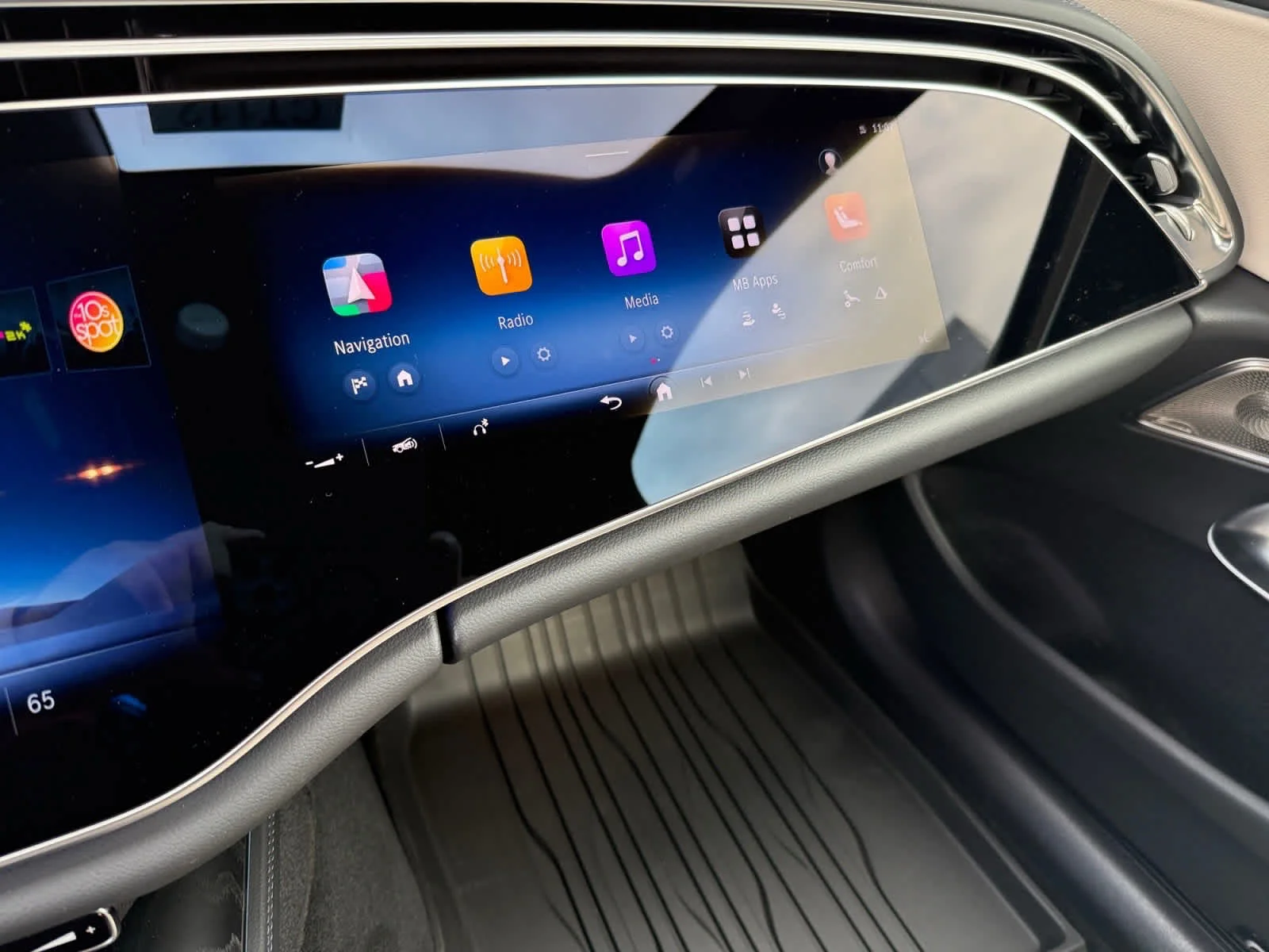 New 2026 Polar White Mercedes-Benz E 350 image 19