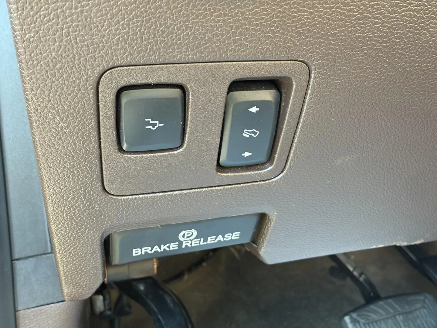 Used 2017 Oxford White Ford King Ranch image 23