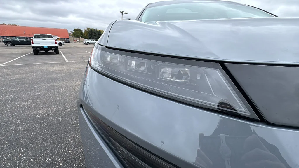 Used 2025 Gray Nissan SL image 19