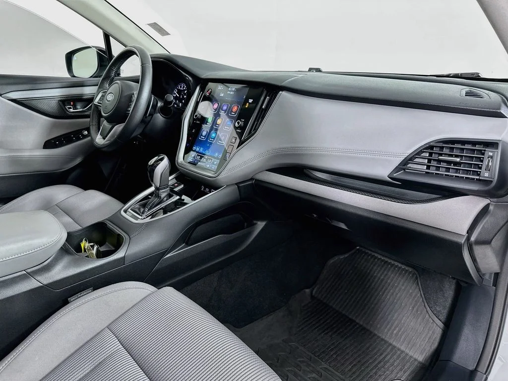 Used 2024 Crystal White Pearl Subaru Premium image 31