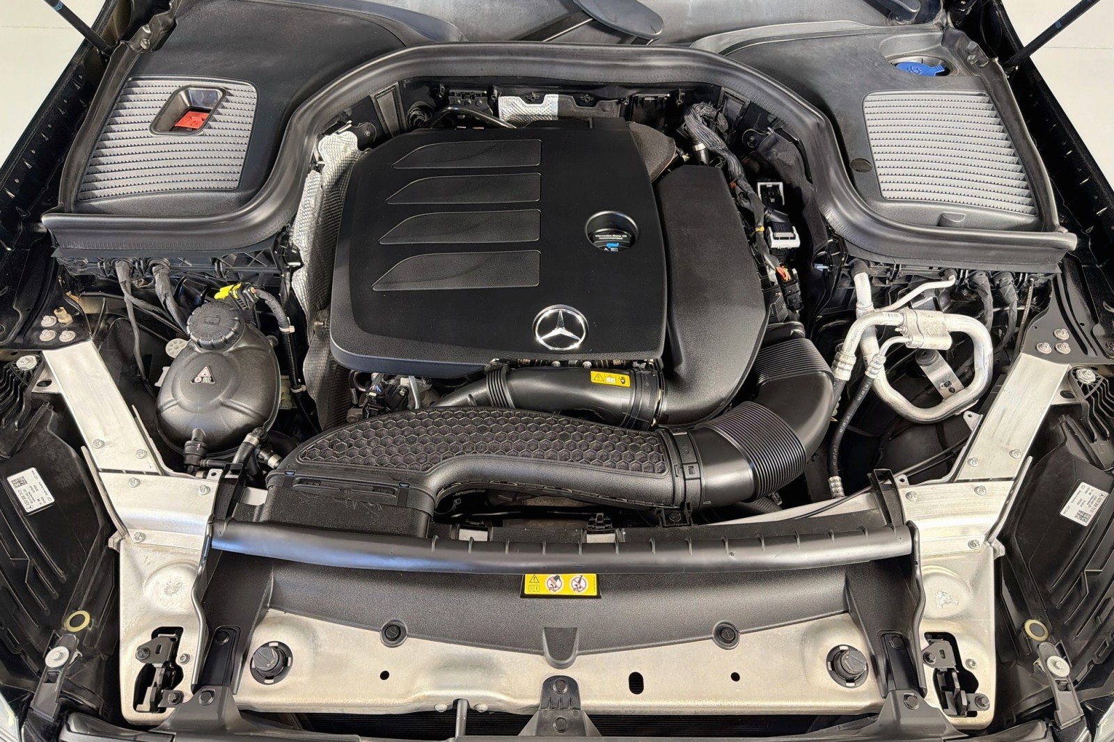 Used 2021 Black Mercedes-Benz 300 image 11