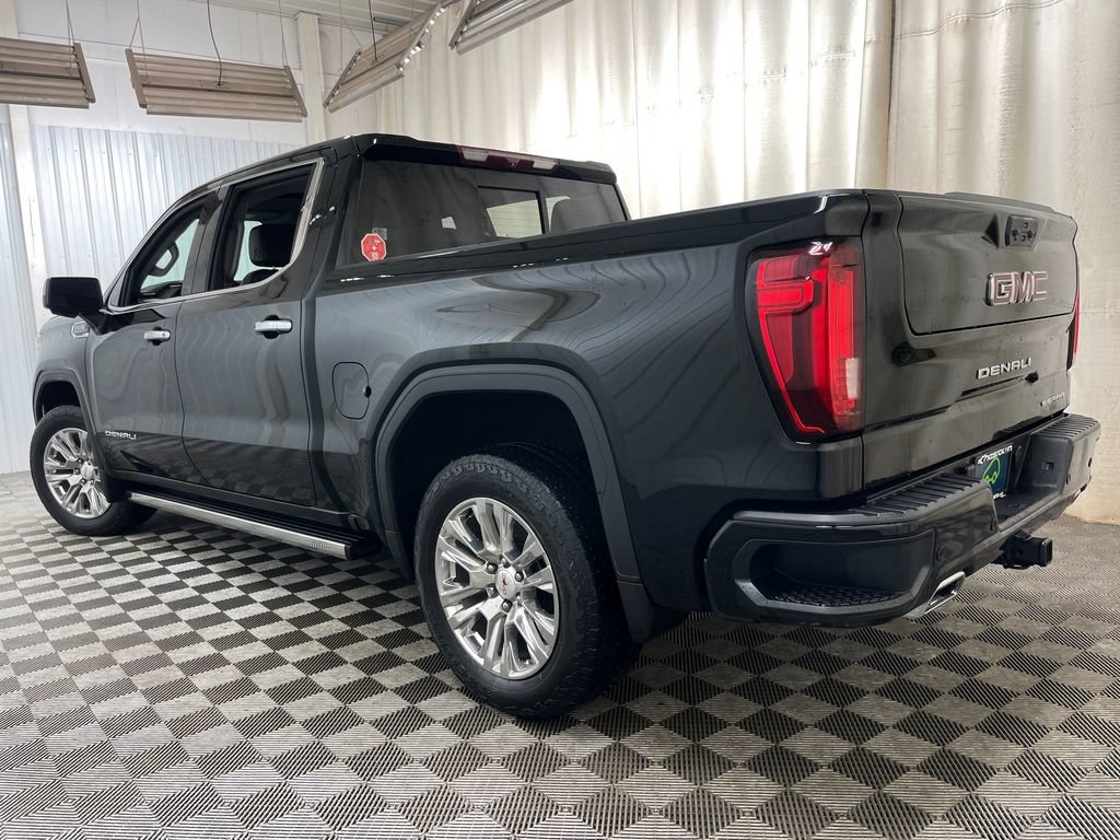 Used 2022 Onyx Black GMC Denali image 54