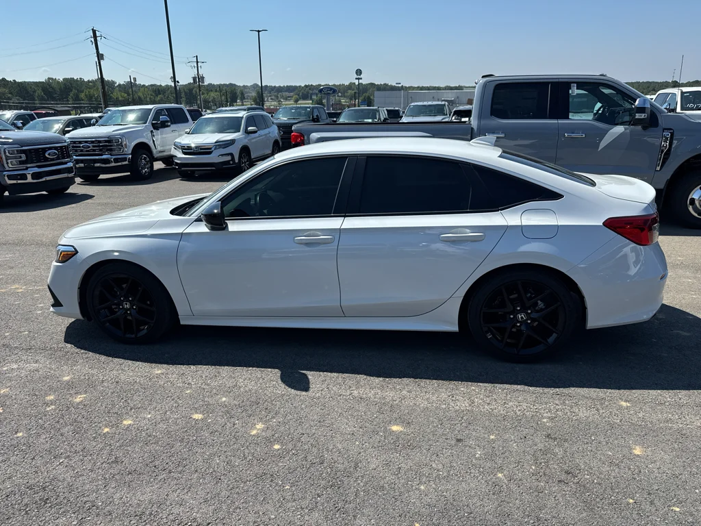 Used 2023 Platinum White Pearl Honda Sport image 8