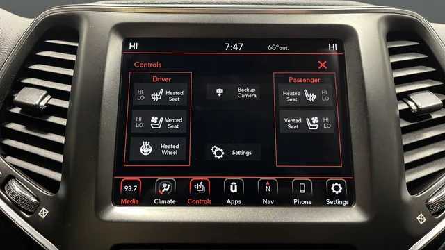 Used 2022 Granite Crystal Metallic Clearcoat Jeep Trailhawk image 30