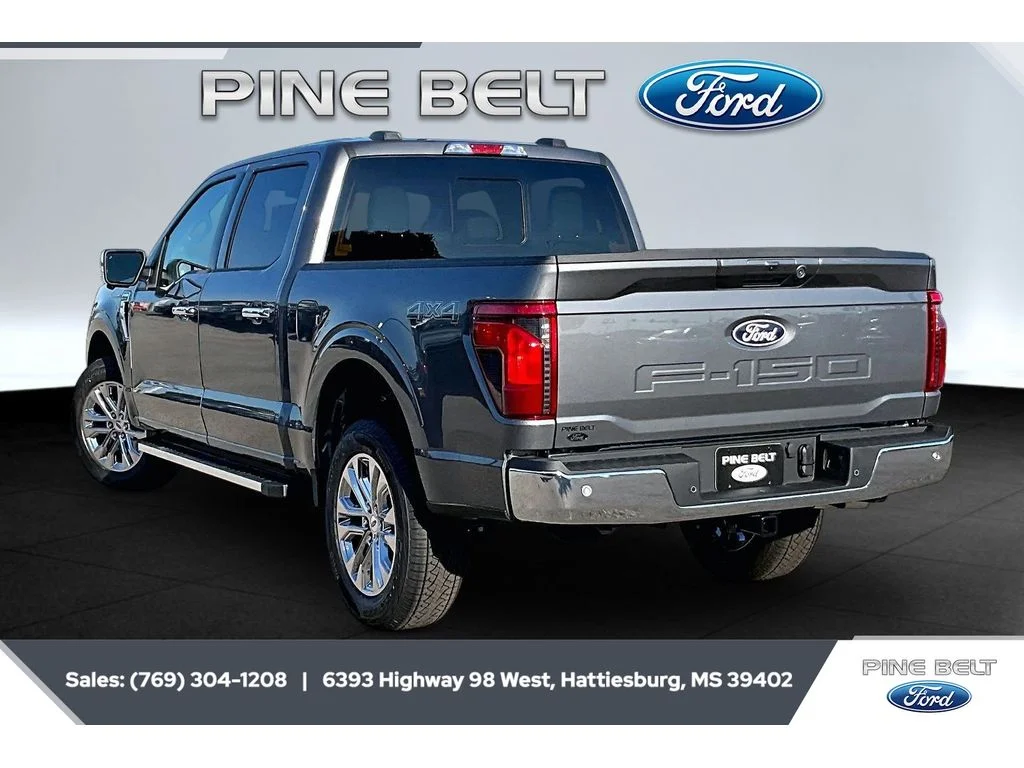 New 2026 Carbonized Gray Metallic Ford XLT image 2