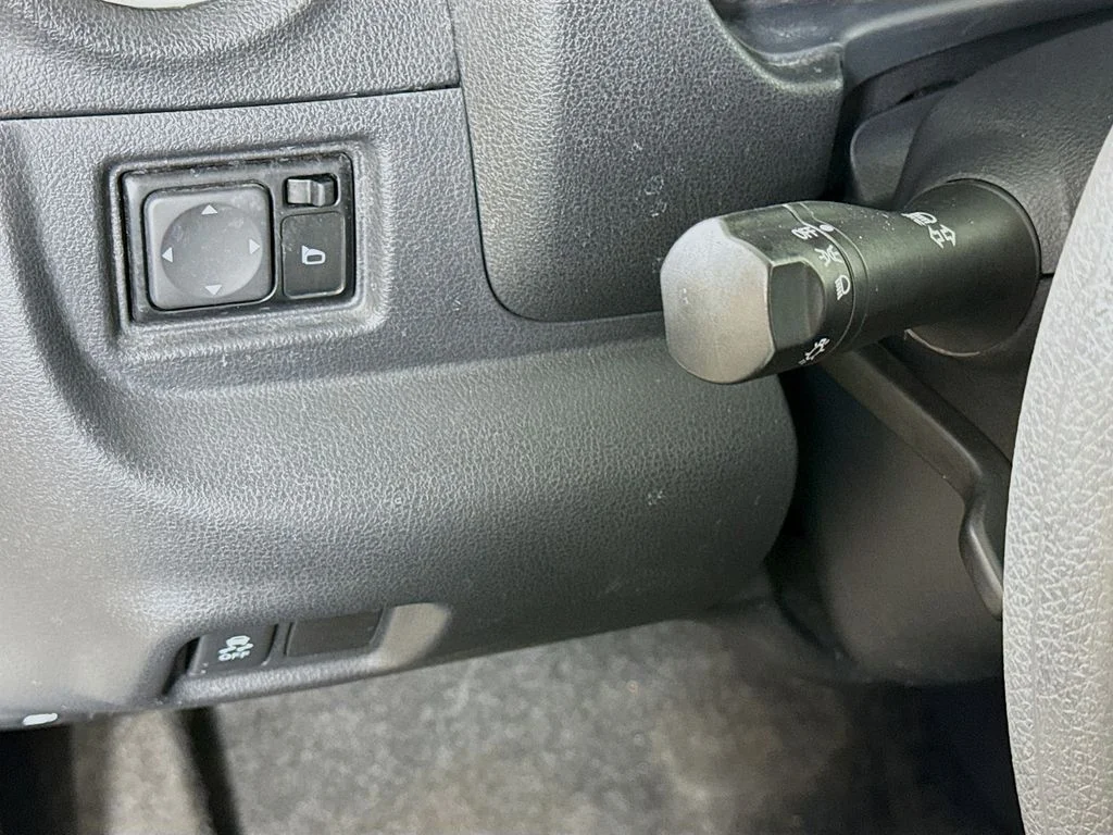 Used 2017 Gray Nissan 1.6 SV image 10