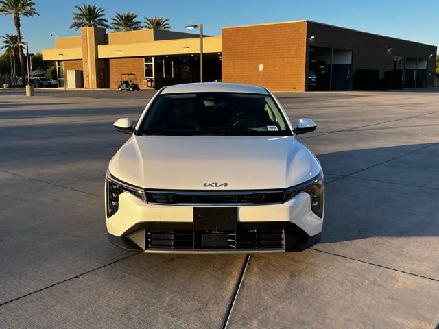2025 Kia K4 EX photo 3