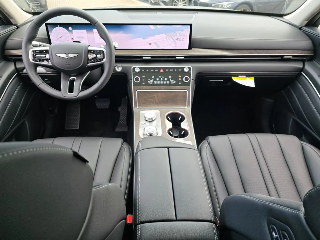 New 2026 White Genesis 2.5T Select image 8