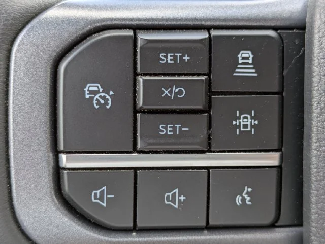 New 2026 Marsh Gray Ford XLT image 25