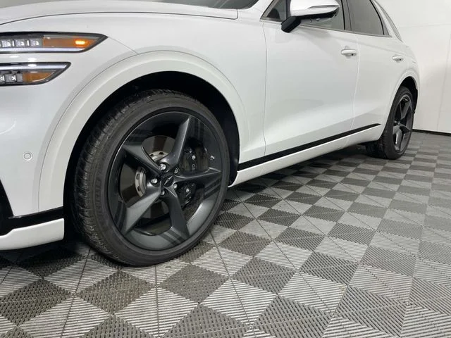2026 GENESIS GV70 Sport Prestige - Photo 13