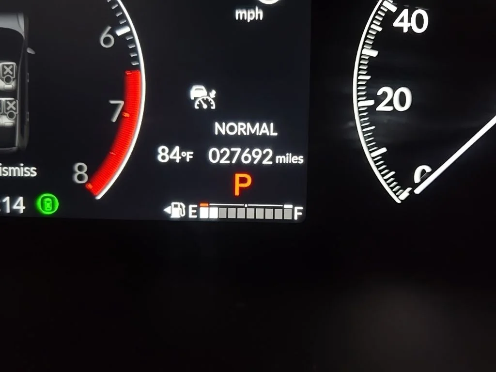 Used 2024 Gray Honda EX-L image 23