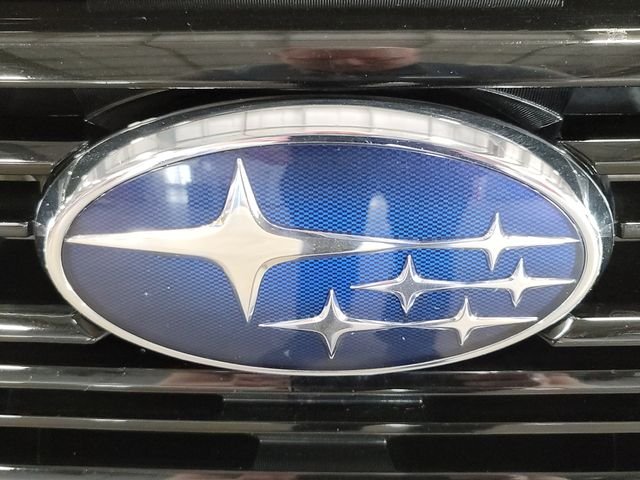 Used 2022 Crystal Black Silica Subaru Onyx Edition image 35