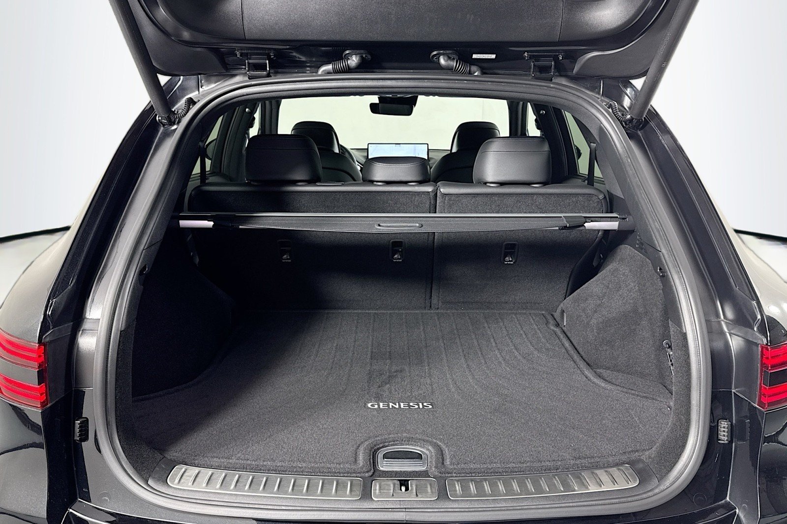 2023 GENESIS GV70 Standard - Photo 22