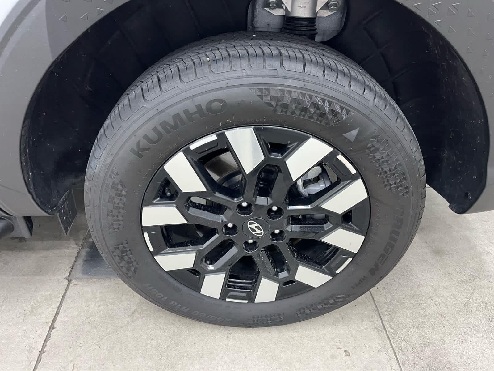 2025 Hyundai Santa Cruz SEL - Photo 10