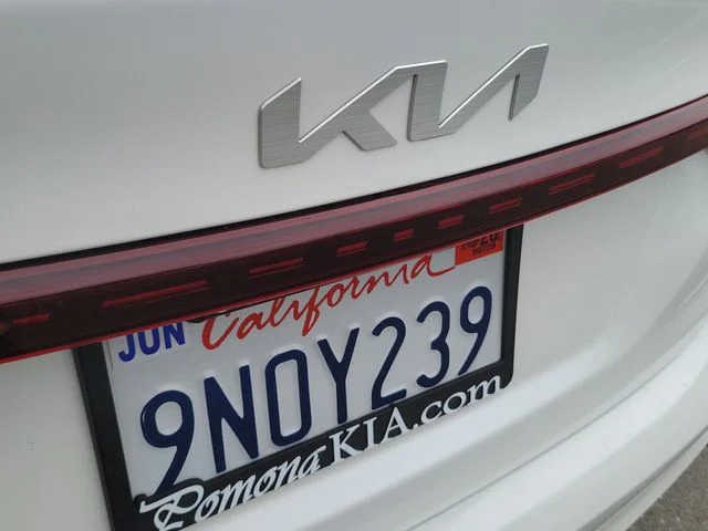 Used 2024 Snow White Pearl Kia LXS image 8