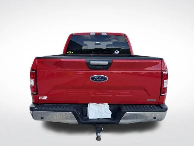 Used 2018 Red Ford XLT image 6
