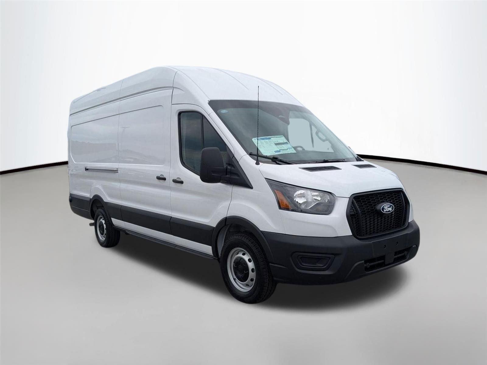 New 2026 Oxford White Ford Cargo Van image 3