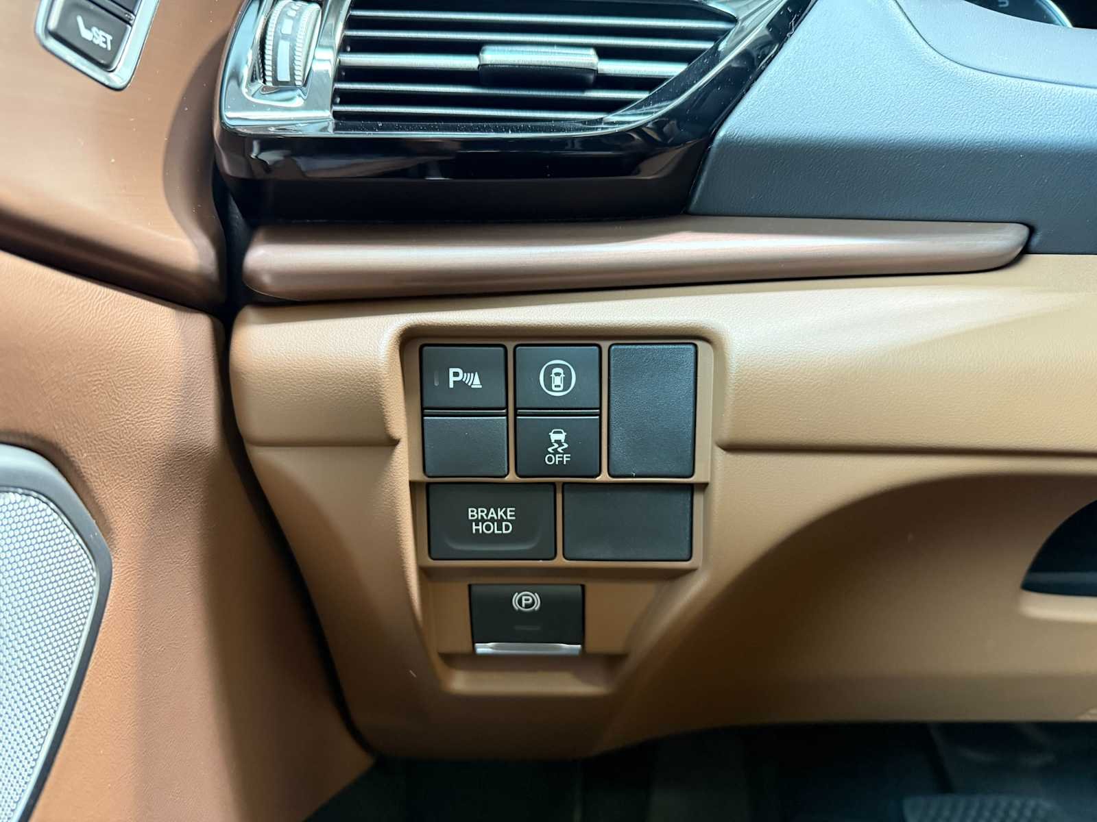 New 2026 Platinum White Pearl Acura w/Technology Package image 21