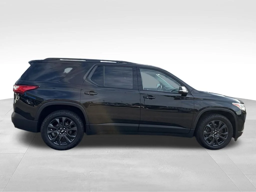 Used 2021 Mosaic Black Metallic Chevrolet RS image 7