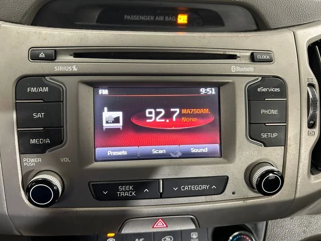 Used 2015 Silver Kia LX image 11