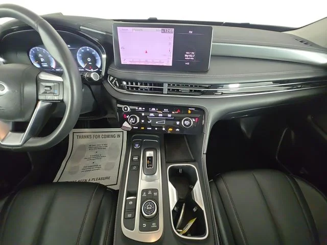 Used 2025 Beige INFINITI LUXE image 11