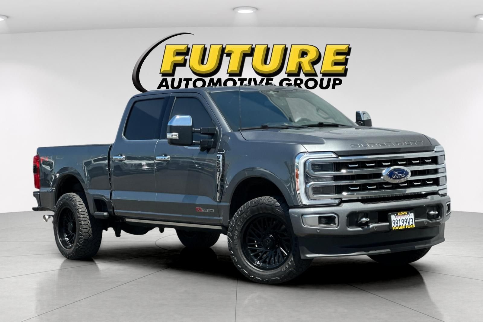 2023 Ford F-250 Platinum 4x4 Crew Cab 8' Box's photo