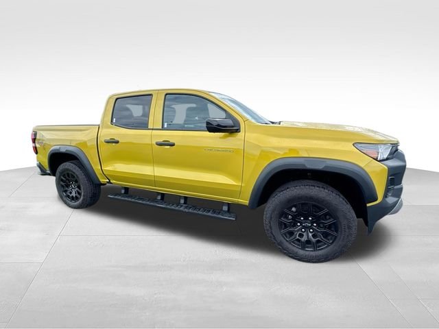 Used 2023 Yellow Chevrolet Trail Boss image 2