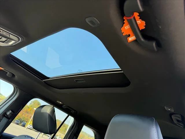 Used 2025 Bright White Clearcoat Jeep Altitude X image 13