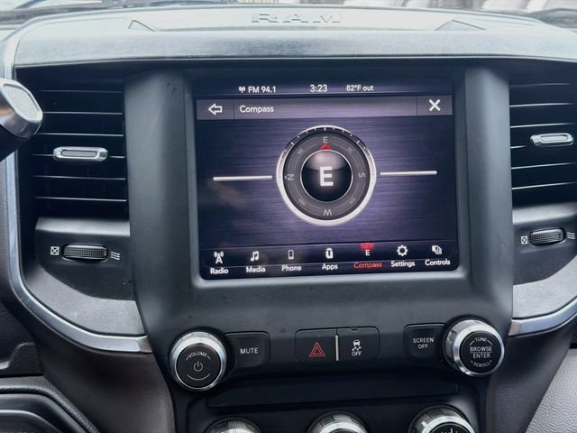Used 2019 Diamond Black Crystal Pearlcoat Ram Big Horn image 29