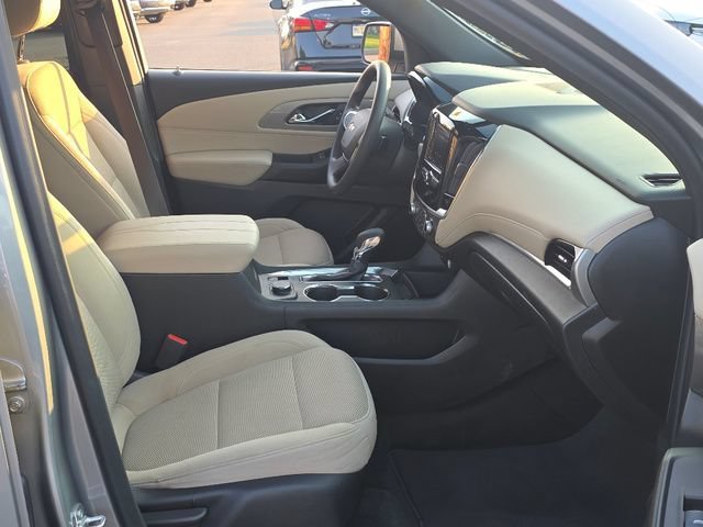 2023 Chevrolet Traverse LS - Photo 21