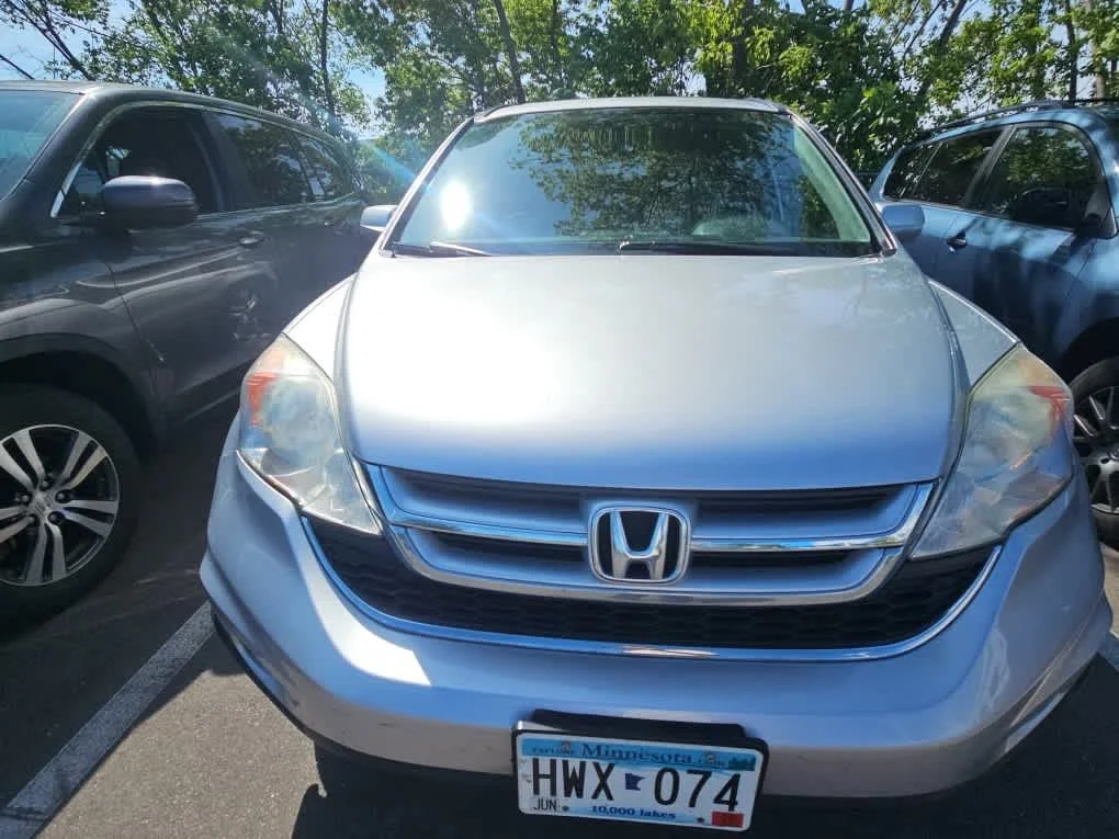 Used 2010 Alabaster Silver Metallic Honda EX-L image 2