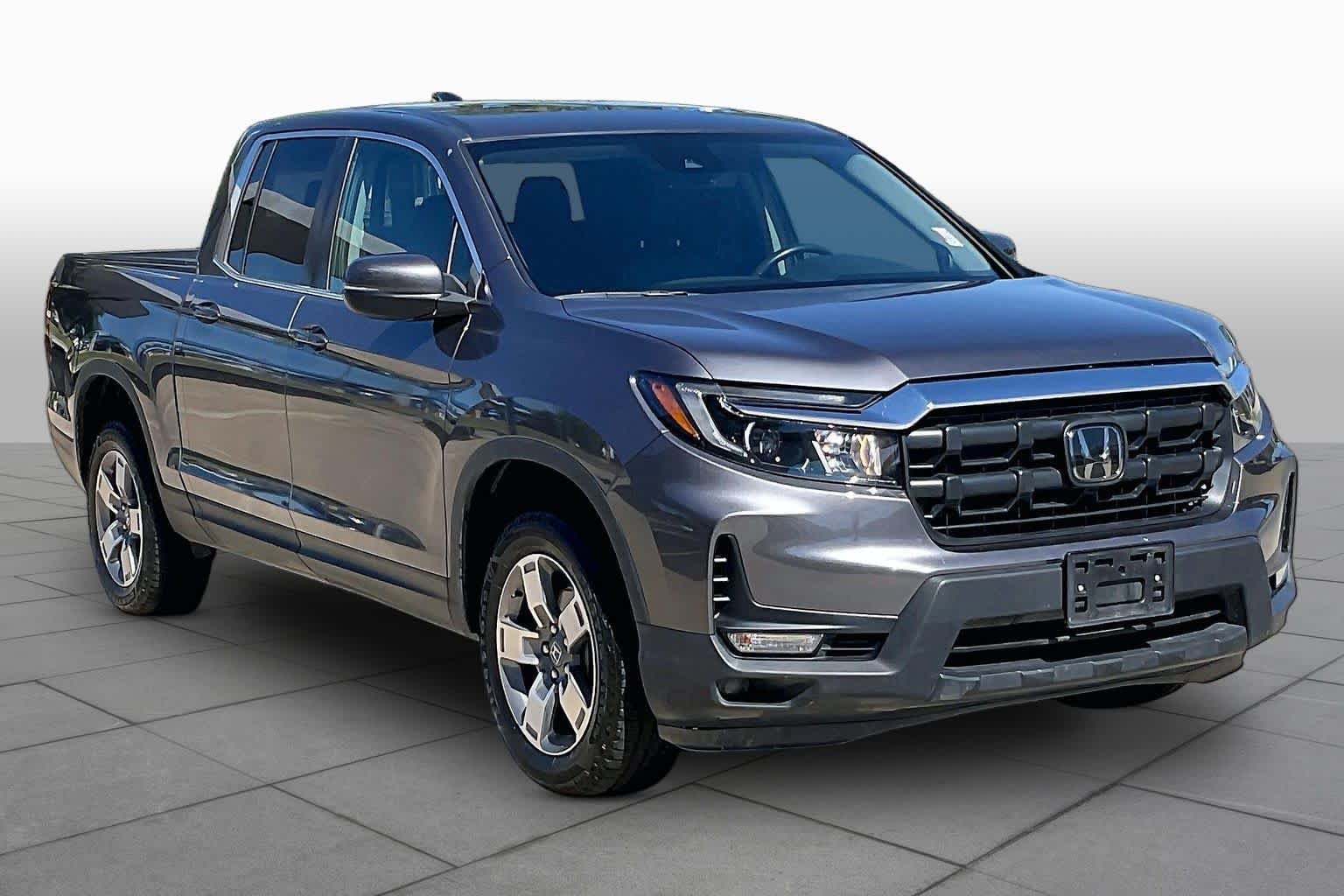 Used 2025 Modern Steel Metallic Honda RTL image 3