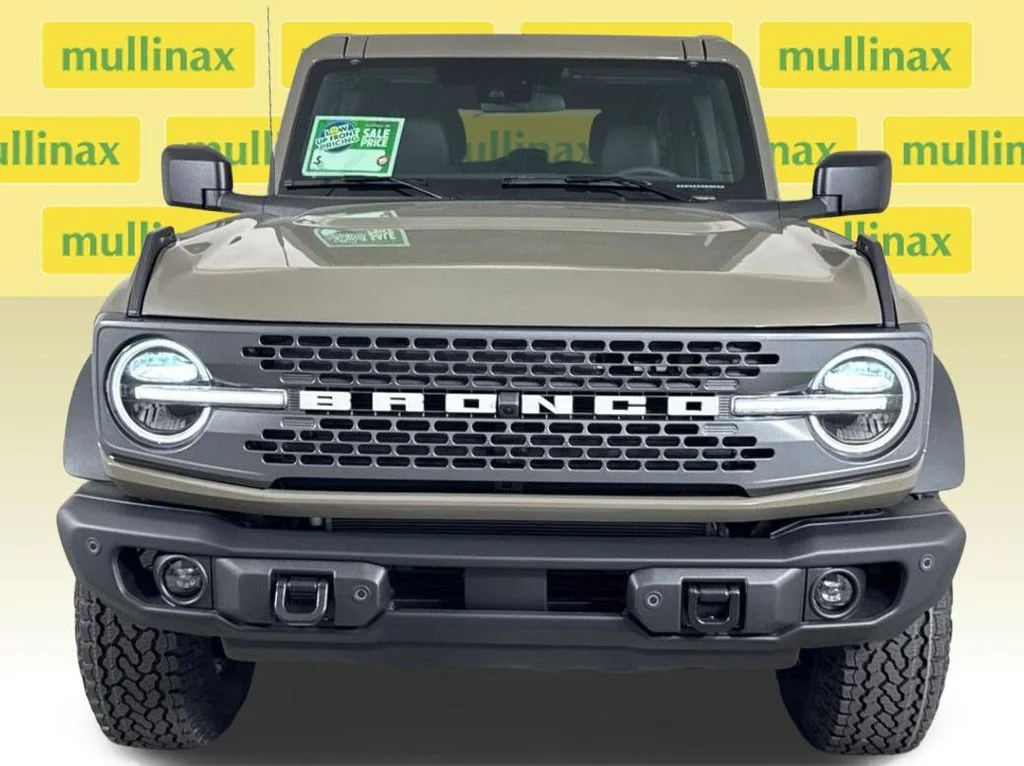 New 2026 Gray Ford Badlands image 18
