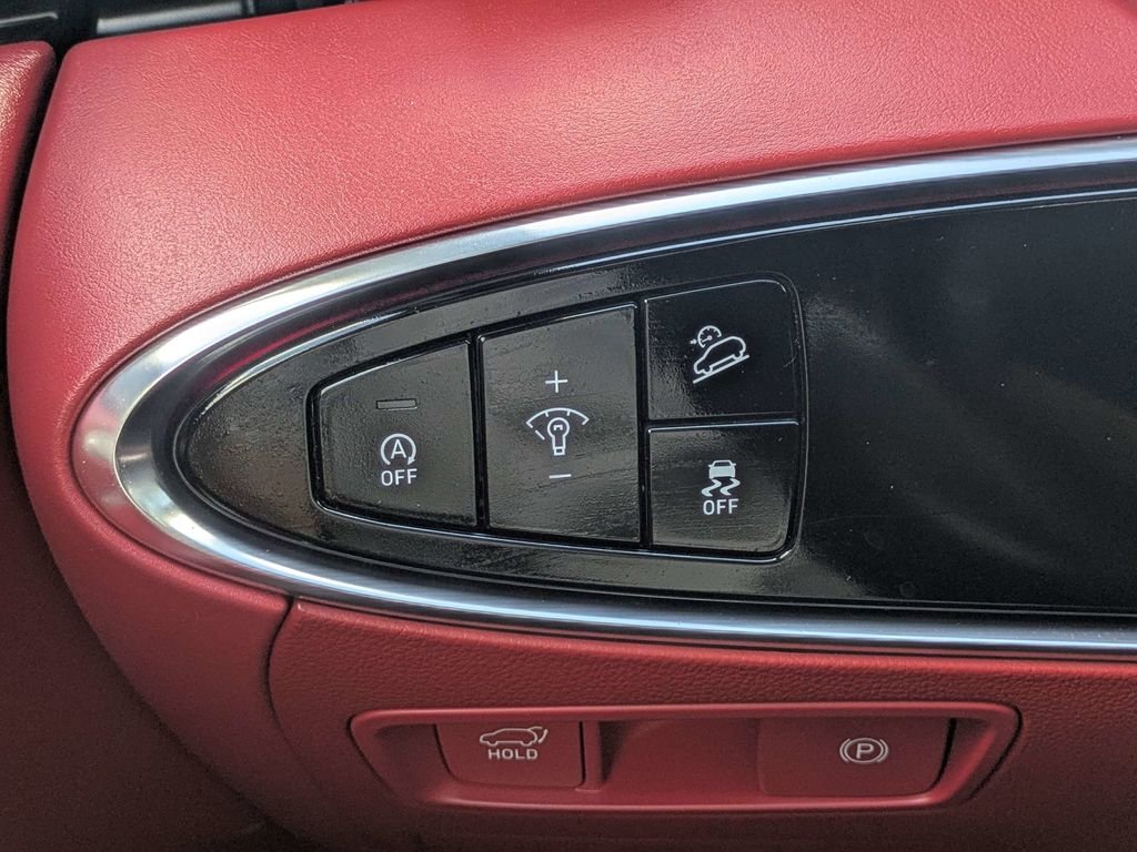 Used 2022 Red Genesis 3.5T Sport image 26